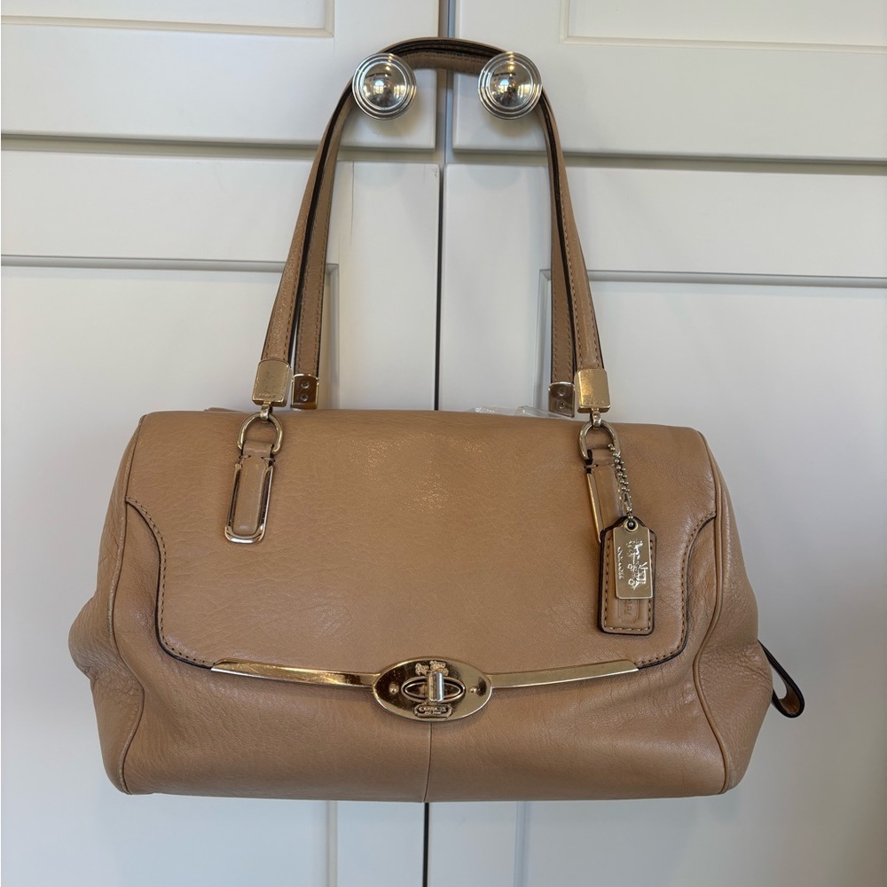 Genuine Coach pocketbook
